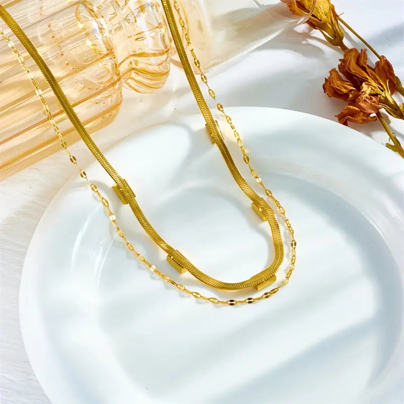 Dubbele Gouden Halsketting met Vintage Smaragd